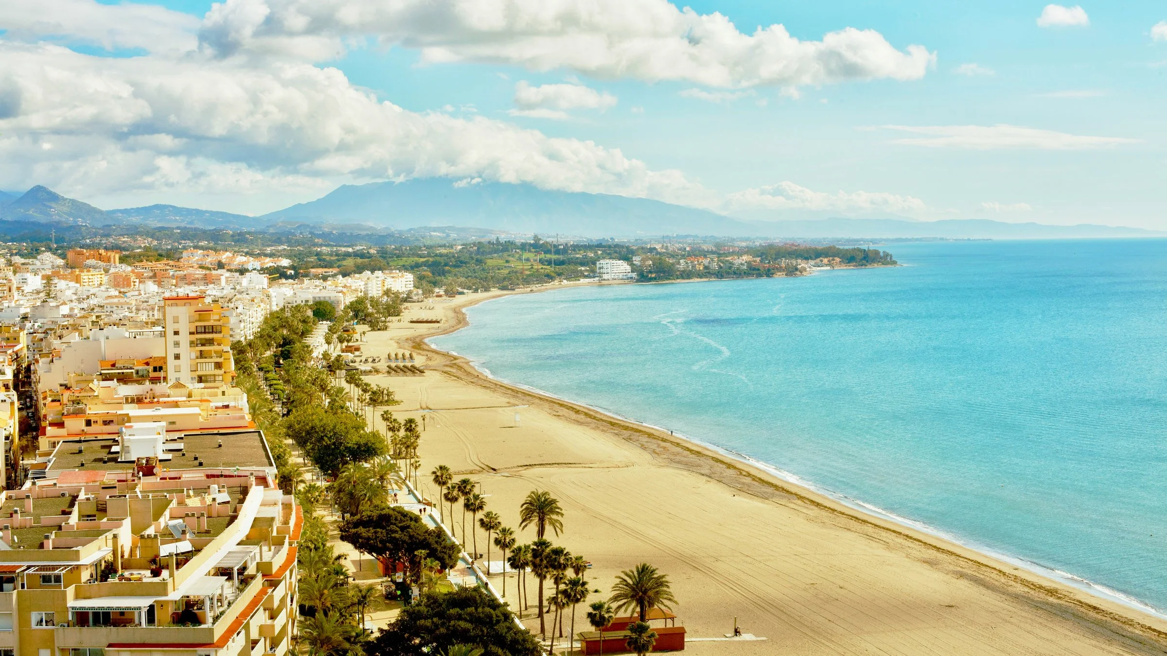 Los Reales, Estepona